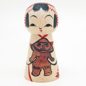 遠刈田系　小松里佳　さんかく　土偶抱っこ