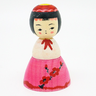 弥治郎系　新山真由美　アイドル風こけし　ピンク①